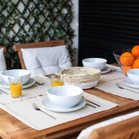Oura 7 Apartment