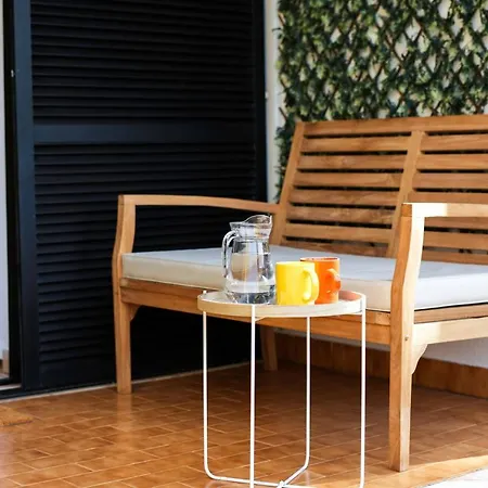 Oura 7 Apartmán *
